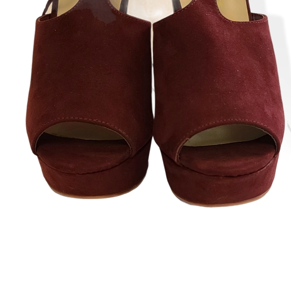 SHOE DAZZLE Marlena Maroon Peep Toe Ankle Strap Platform Heels Size 8 - Picture 5 of 16